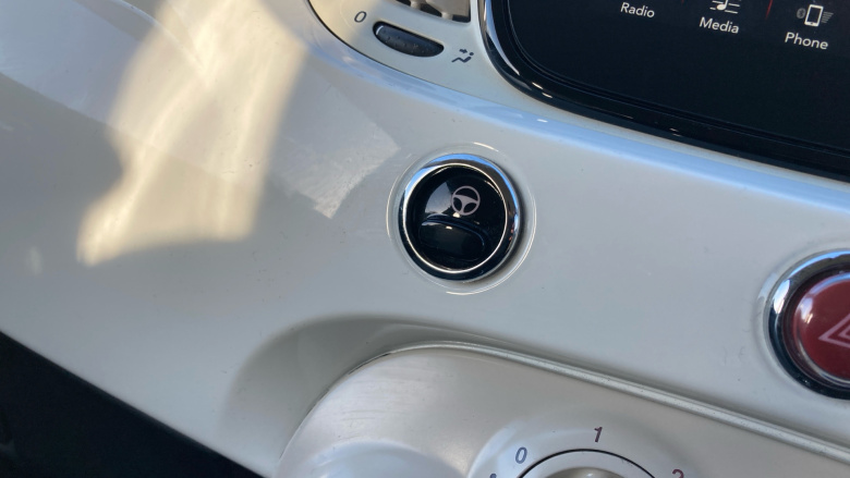 Fiat 500 1.2 Lounge 2dr Petrol Convertible